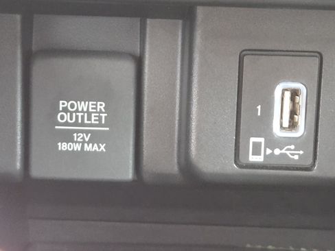 Used 2019 Honda Accord EX-L image 9