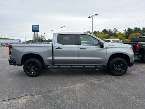 Used 2024 Chevrolet Silverado 1500 LT Trail Boss w/ Convenience Package II AWD/4WD image 10