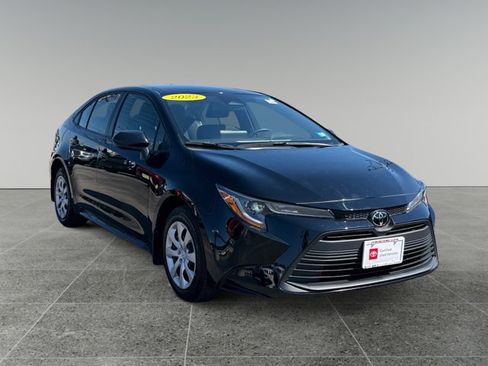 Certified 2023 Toyota Corolla LE FWD image 8