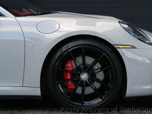 Used 2022 Porsche 911 Carrera 4S AWD/4WD image 13
