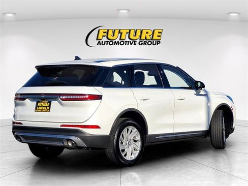 Used 2024 Lincoln Corsair FWD image 4