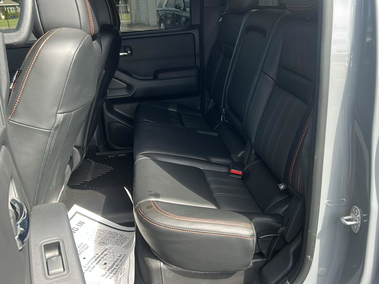 Used 2023 Nissan Frontier PRO-4X w/ Pro-4X Premium Package AWD/4WD image 12
