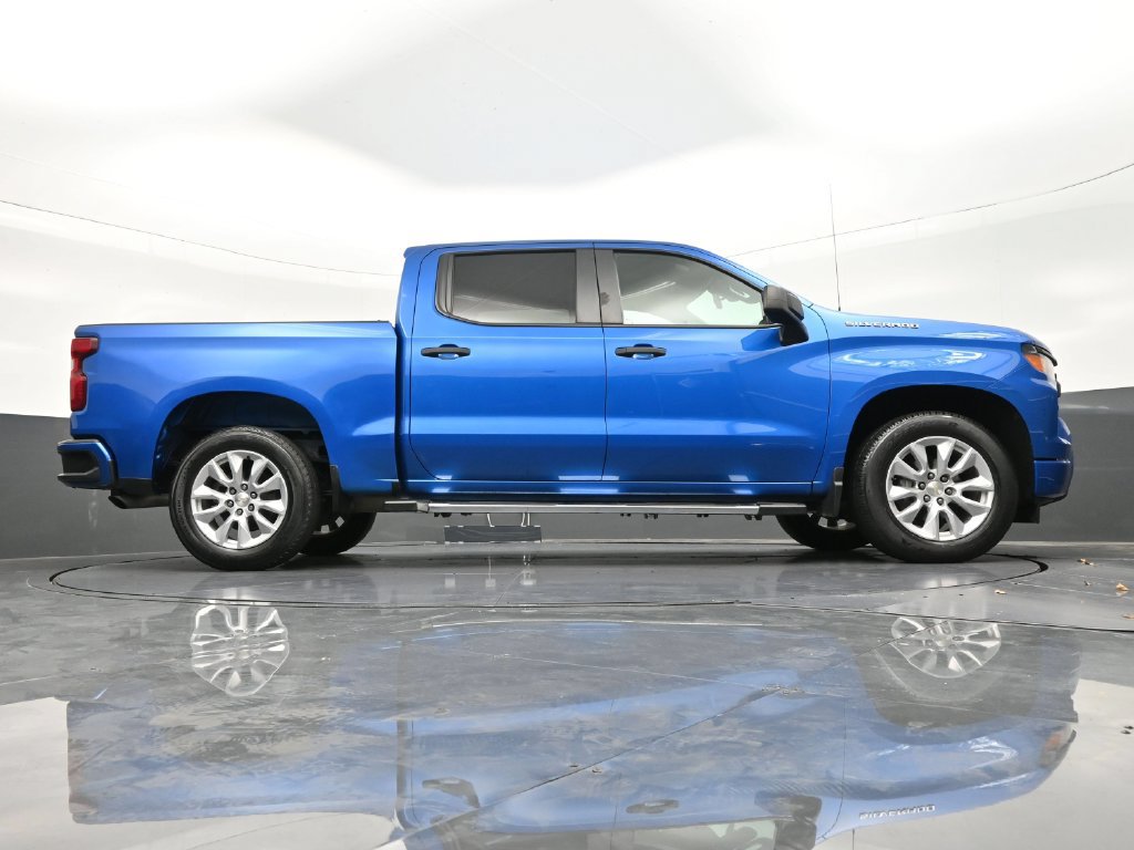 Used 2022 Chevrolet Silverado 1500 Custom RWD image 28