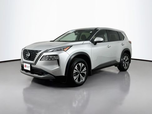 Used 2023 Nissan Rogue SV AWD/4WD image 3