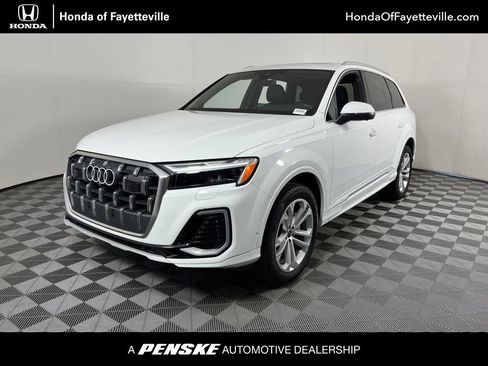 Used 2025 Audi Q7 3.0T Premium Plus AWD/4WD image 1