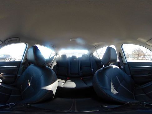 Used 2025 Nissan Altima 2.5 SR image 40