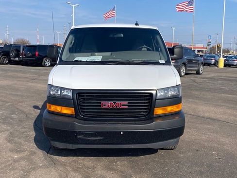 Certified 2024 GMC Savana 2500 Work Van w/ Driver Convenience Package image 3
