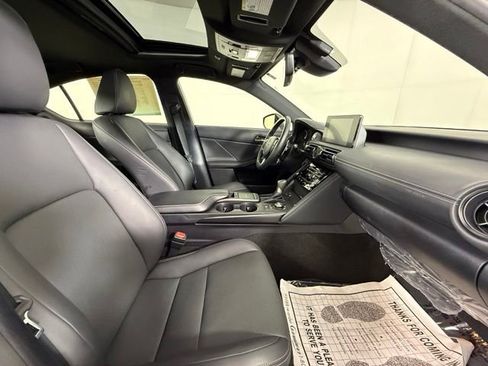 Used 2024 Lexus IS 300 w/ Premium Package RWD image 36