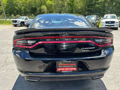Used 2017 Dodge Charger SXT w/ AWD Plus Group image 7