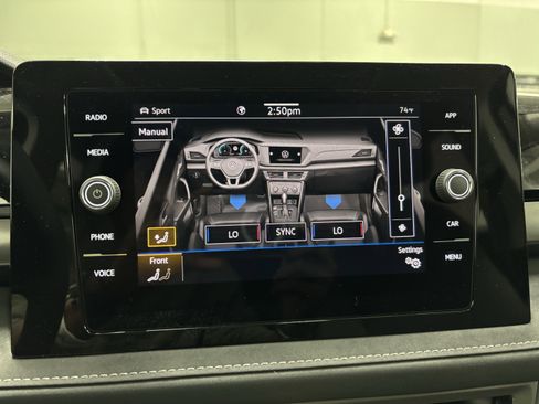 New 2025 Volkswagen Taos SE image 19