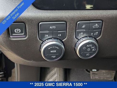 Used 2025 GMC Sierra 1500 SLT image 23