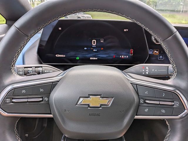 Used 2024 Chevrolet Equinox EV LT FWD image 34