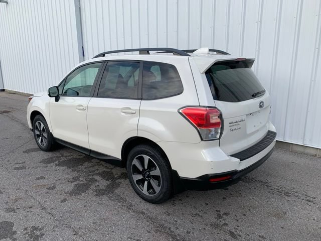 Used 2018 Subaru Forester 2.5i Premium w/ All-Weather Package AWD/4WD image 6