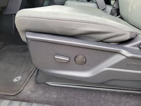 Used 2023 Ford F150 XLT AWD/4WD image 18