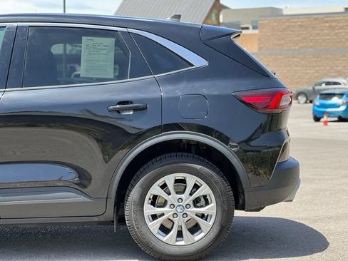 Used 2023 Ford Escape Active w/ Tech Pack #1 AWD/4WD image 5