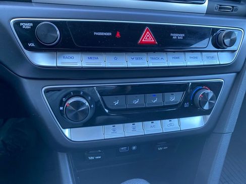 Used 2019 Hyundai Sonata SE FWD image 17