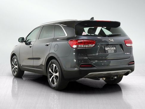 Used 2016 Kia Sorento EX AWD/4WD image 3