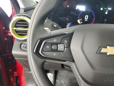 New 2026 Chevrolet Trax LT image 25