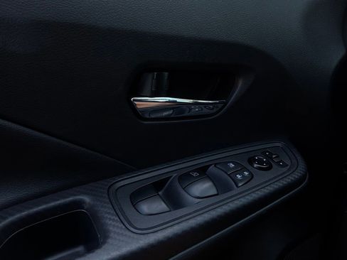 Used 2025 Nissan Versa SV FWD image 20