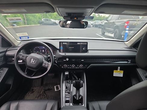 Used 2024 Honda Accord EX-L image 5