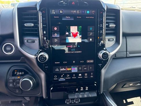 New 2026 RAM 1500 Big Horn AWD/4WD image 25