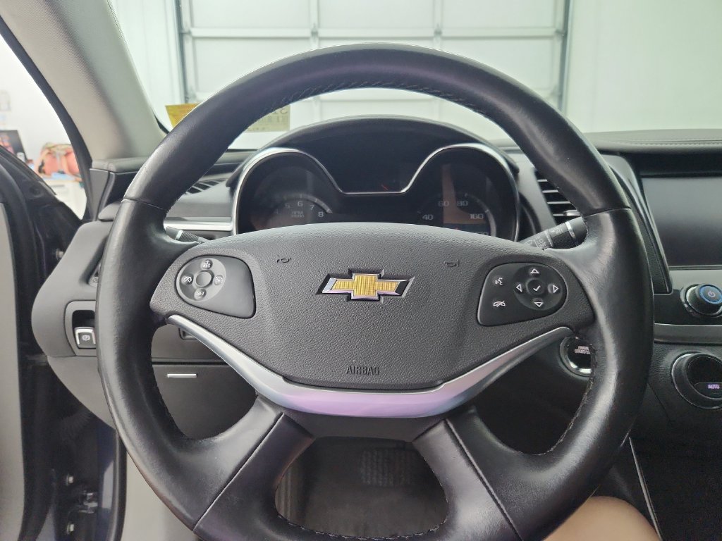 Used 2018 Chevrolet Impala LT FWD image 7
