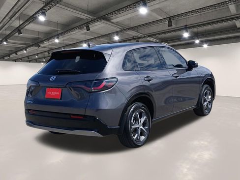 Used 2025 Honda HR-V EX-L image 16