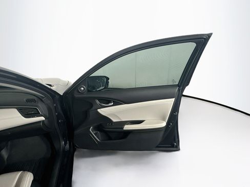 Used 2019 Honda Insight Touring image 31