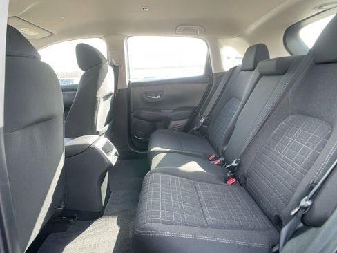 Used 2023 Honda HR-V LX image 22