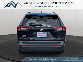 Used 2023 Toyota RAV4 XLE AWD/4WD video 4