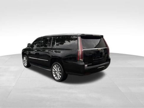 Used 2019 Cadillac Escalade ESV Luxury AWD/4WD image 5