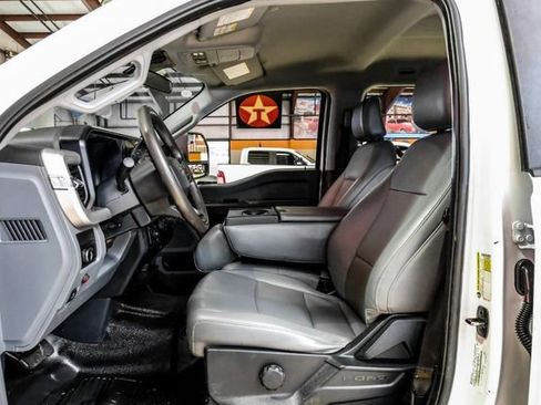 Used 2024 Ford F250 XL image 6