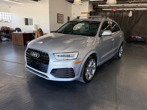 Used 2016 Audi Q3 2.0T Prestige image 5