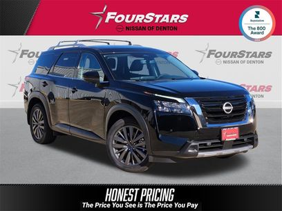 New 2025 Nissan Pathfinder SL w/ SL Premium Package