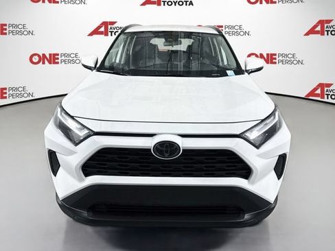 Certified 2025 Toyota RAV4 XLE FWD image 3