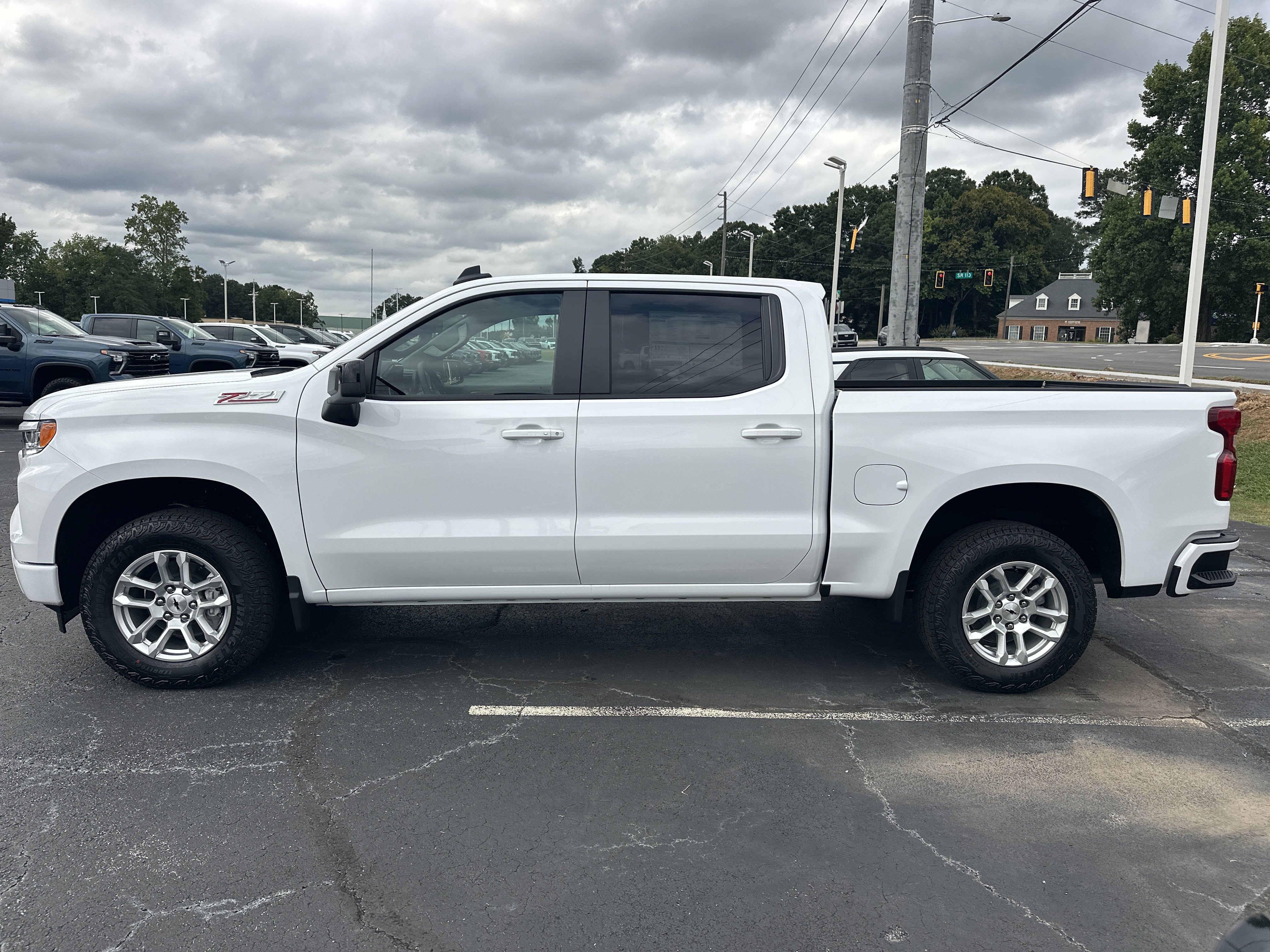 New 2026 Chevrolet Silverado 1500 RST AWD/4WD image 6
