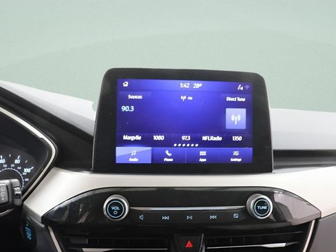 Used 2022 Ford Escape SE image 10