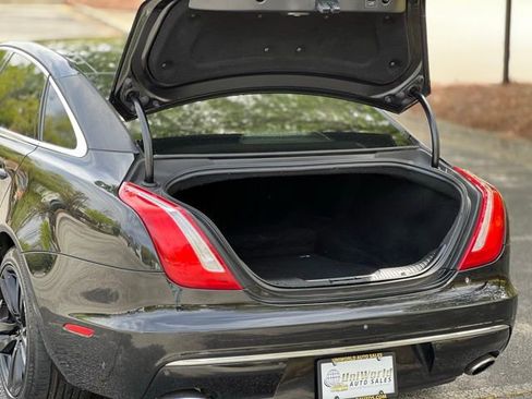 Used 2017 Jaguar XJ L Portfolio AWD/4WD image 46