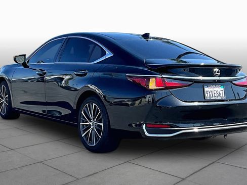 Used 2023 Lexus ES 300h w/ Premium Package FWD image 11