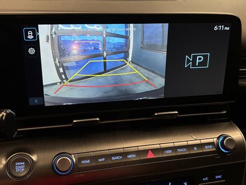 Used 2024 Hyundai Kona SEL image 12