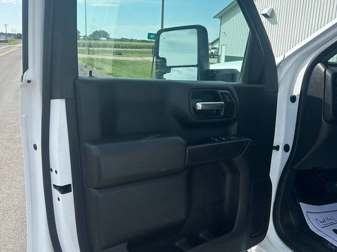 Used 2023 Chevrolet Silverado 2500 W/T w/ WT Convenience Package AWD/4WD image 13