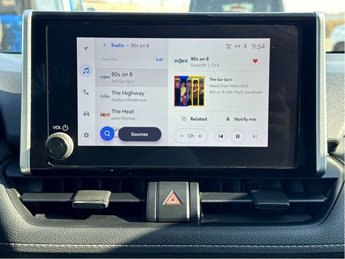 Used 2024 Toyota RAV4 XLE w/ Convenience Package image 21