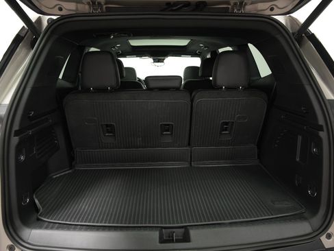 New 2026 GMC Acadia AT4 w/ Luxury Package image 13