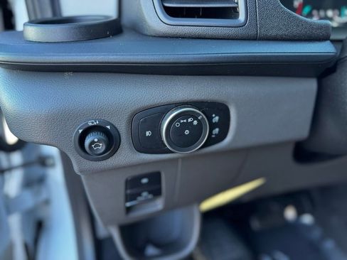 Used 2025 Ford Transit 350 XLT image 13