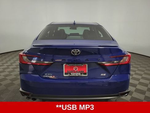 Used 2025 Toyota Camry SE FWD image 7