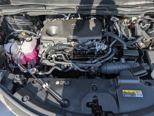 Used 2025 Toyota Sienna XLE FWD image 35
