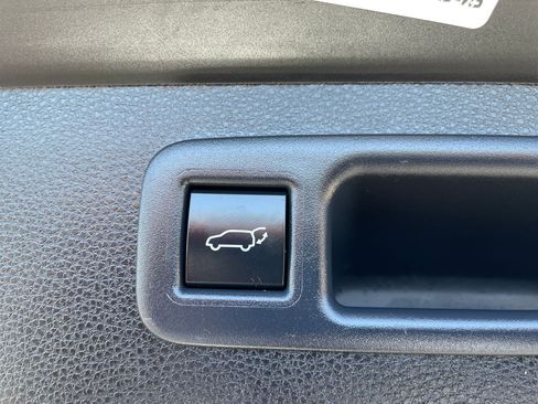 Certified 2025 Toyota Highlander XSE AWD/4WD image 25