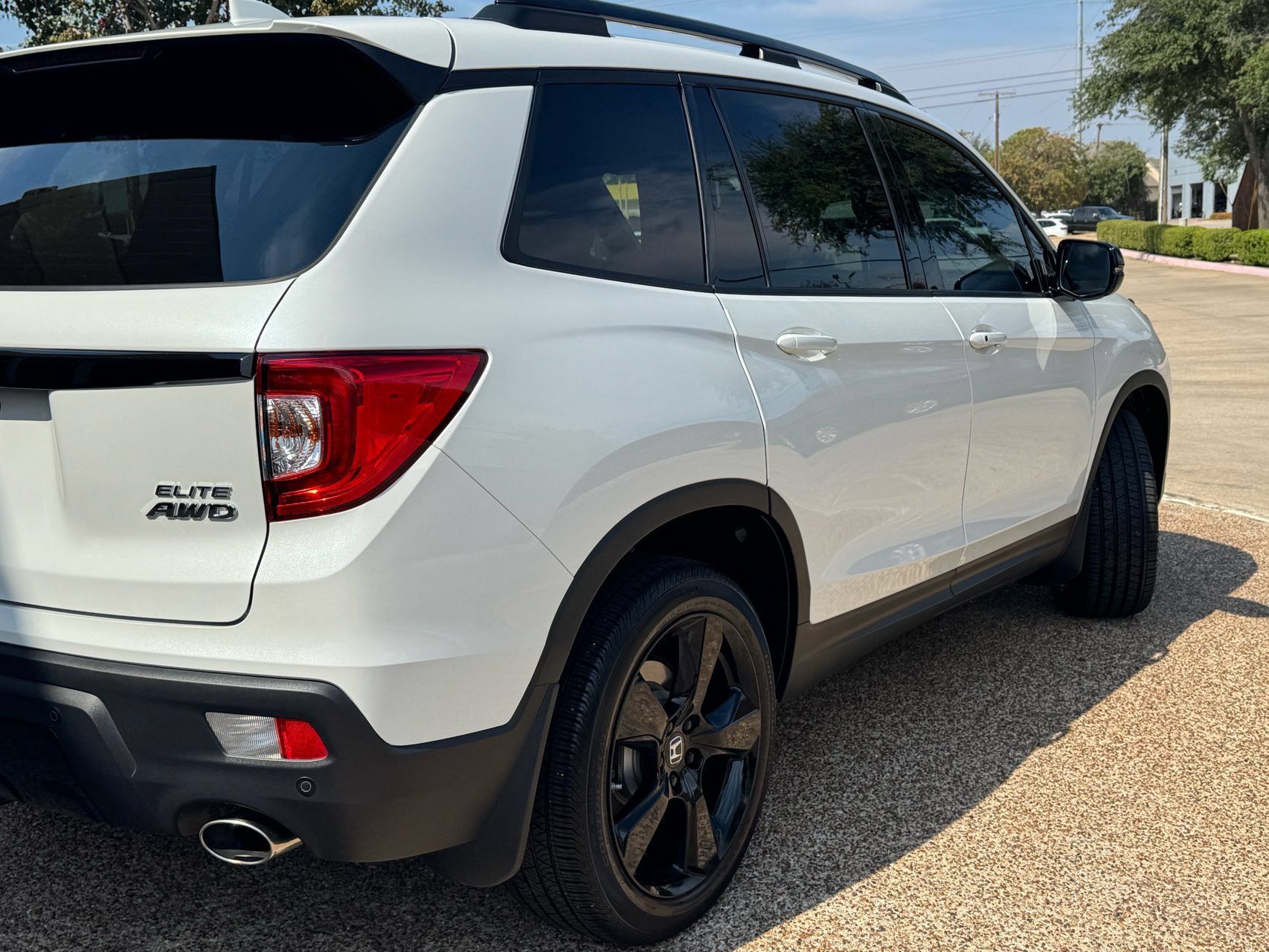 Used 2021 Honda Passport Elite image 4
