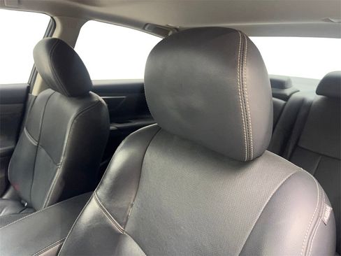 Used 2016 Nissan Altima 3.5 SL image 27