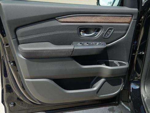 New 2026 Honda Pilot Elite image 13
